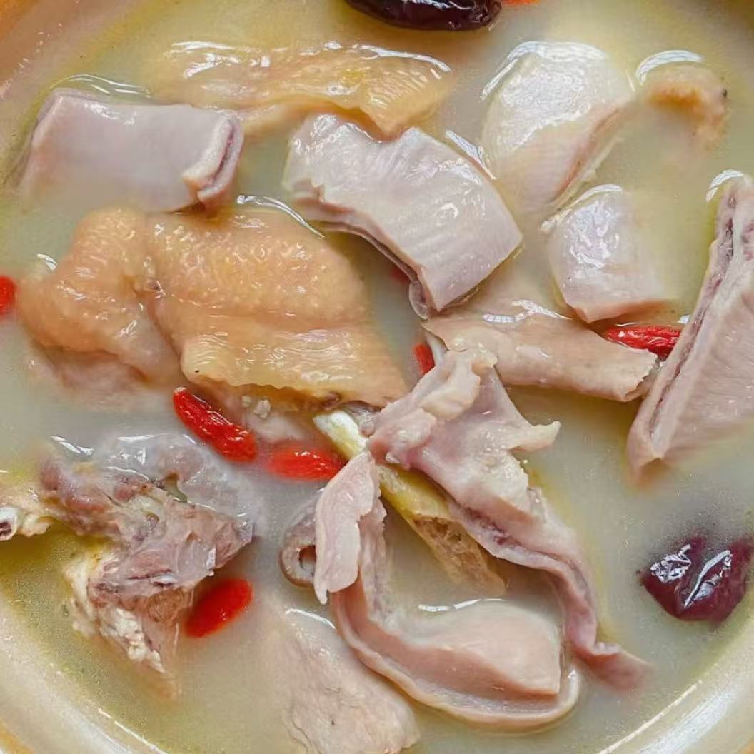 8月20日周四（J餐）精品菜：胡椒猪肚鸡汤（2盒）